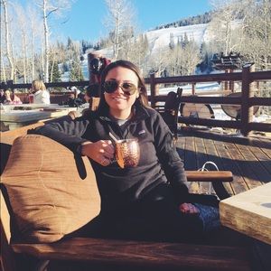 Meet your Posher, Katie